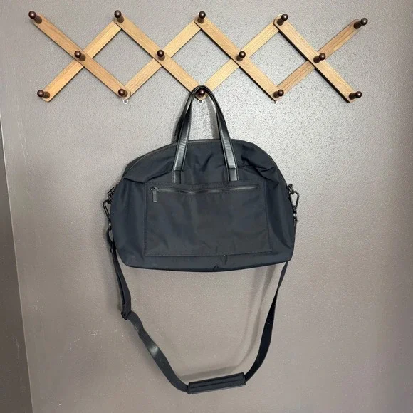 Away The Everywhere Bag Black Nylon Leather Trim Travel Duffel Laptop Commuter - Picture 1 of 12